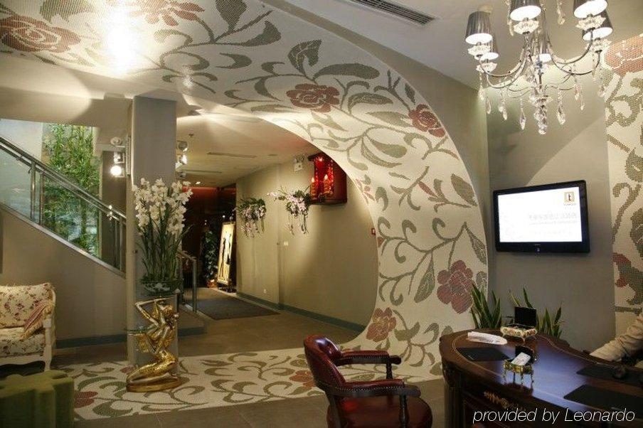 Yangtze River Tomolo Hotel - Jianghan Road Branch 武汉 外观 照片